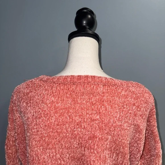 ~Forever 21 Pink Knit Crew Neck Sweater - Picture 4 of 5